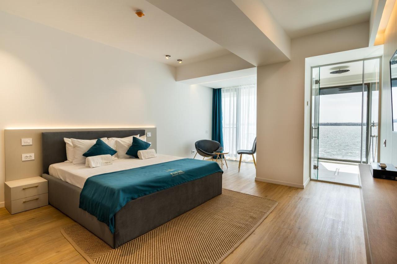 Hotel Poeme Mamaia Retreat Extérieur photo