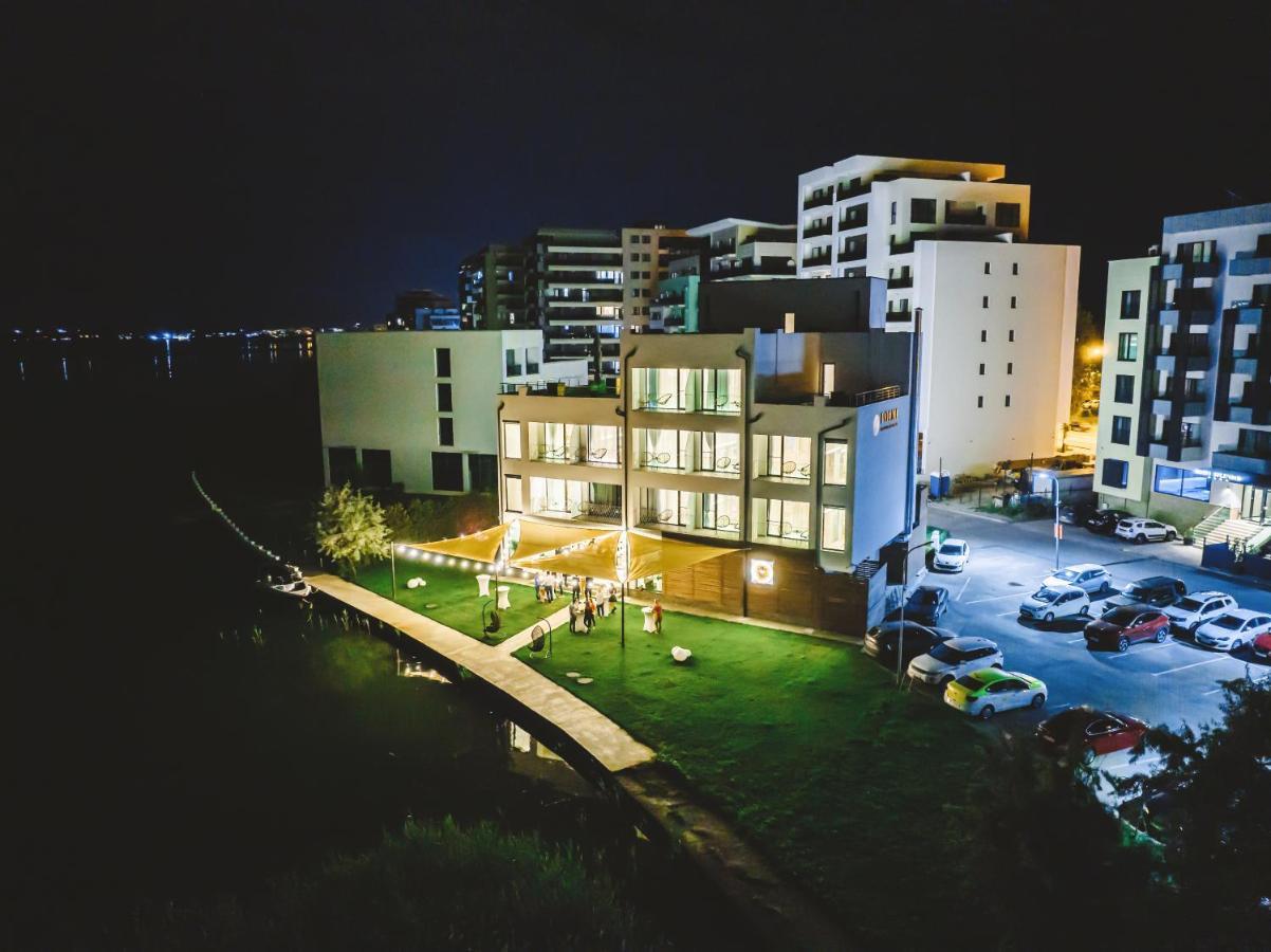 Hotel Poeme Mamaia Retreat Extérieur photo