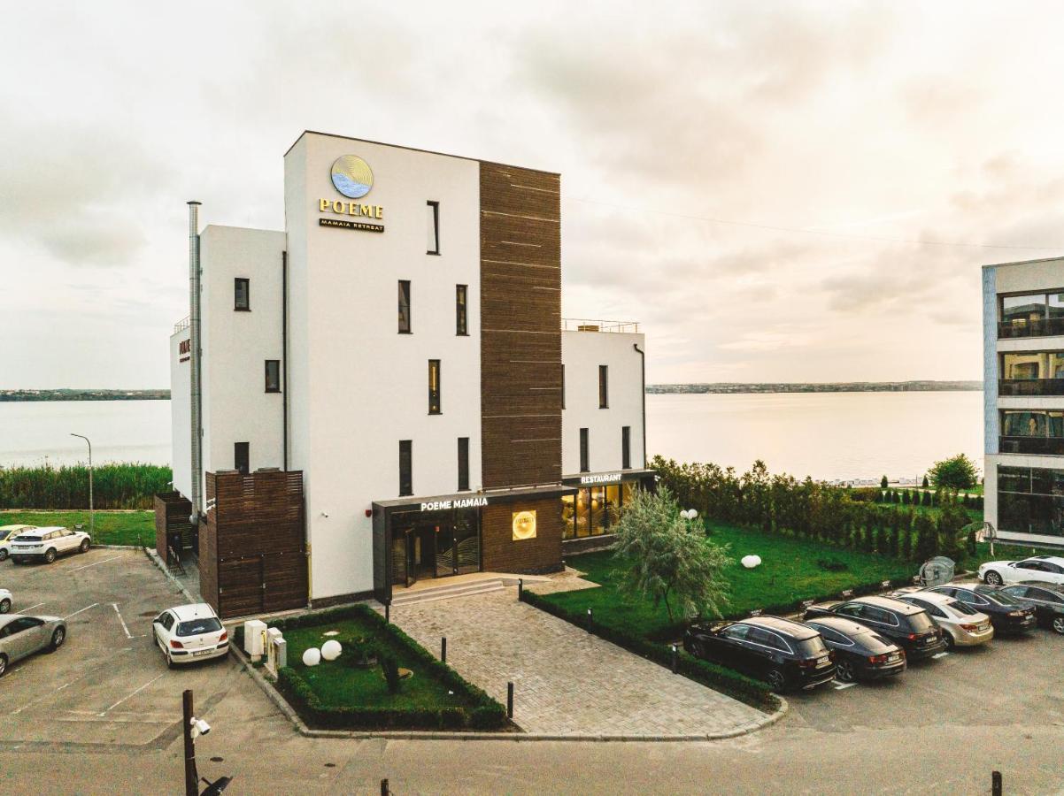 Hotel Poeme Mamaia Retreat Extérieur photo